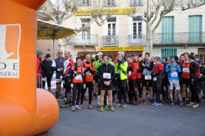 Départ du Trail du Piémont Pyrénéen Audois de Quillan 2013